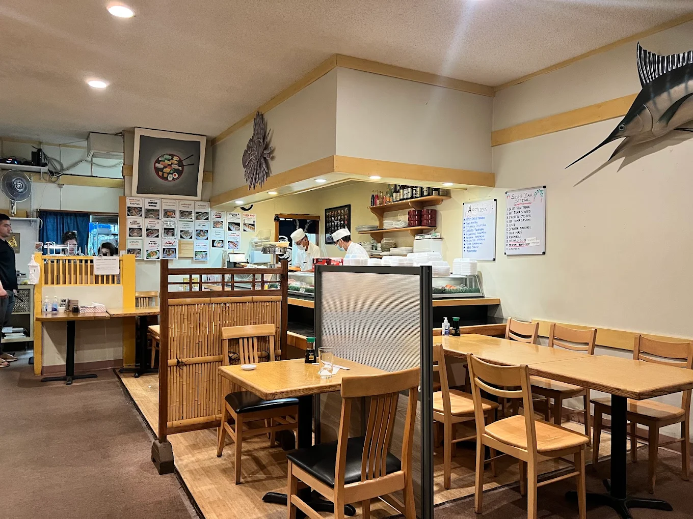 Yashima Restaurant Interior and Food